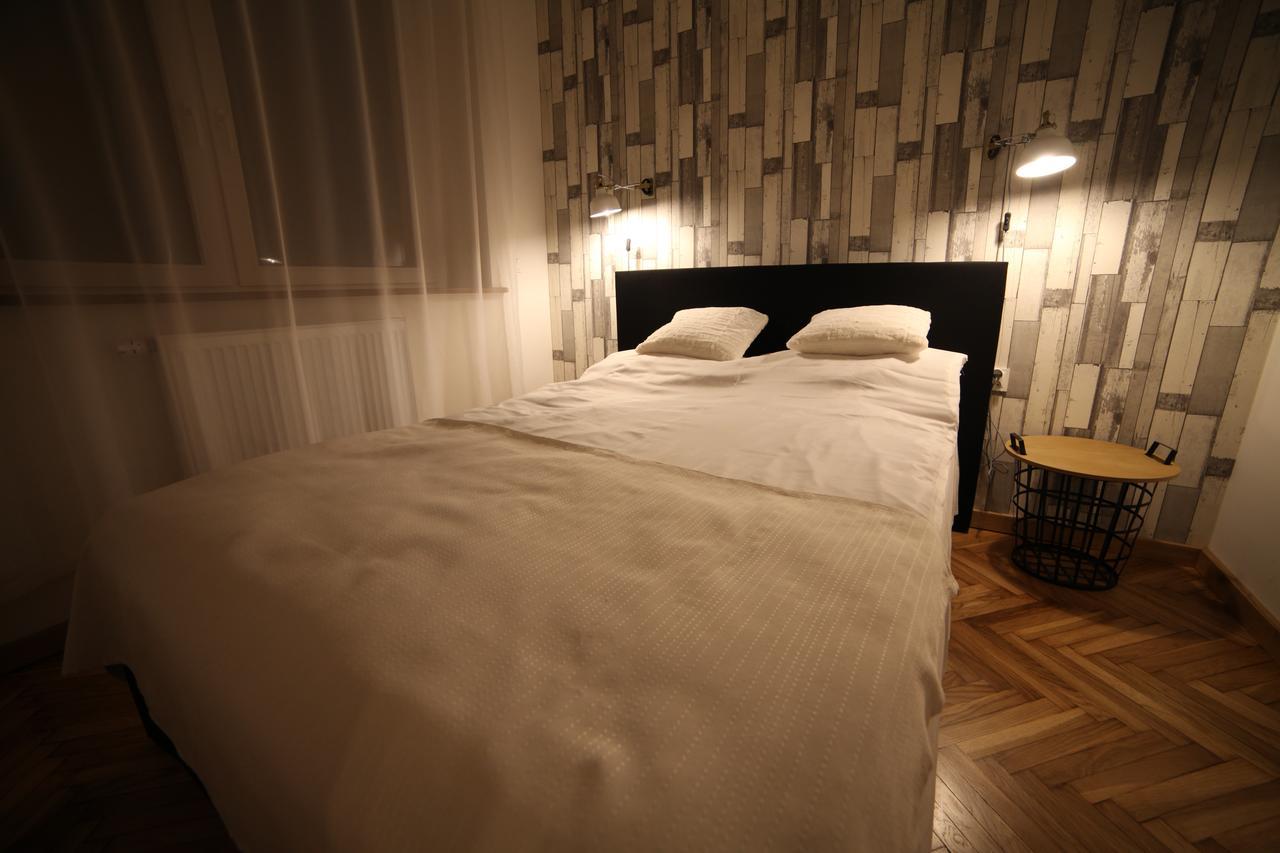 Mansarda Noclegi Września Buitenkant foto